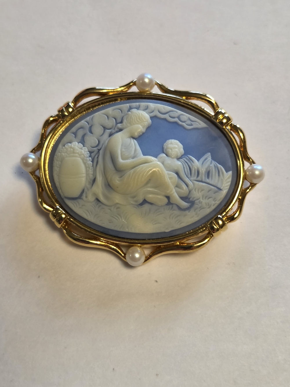 Vtg Monet Oval Wedgwood Blue and White Mother and Child Cameo